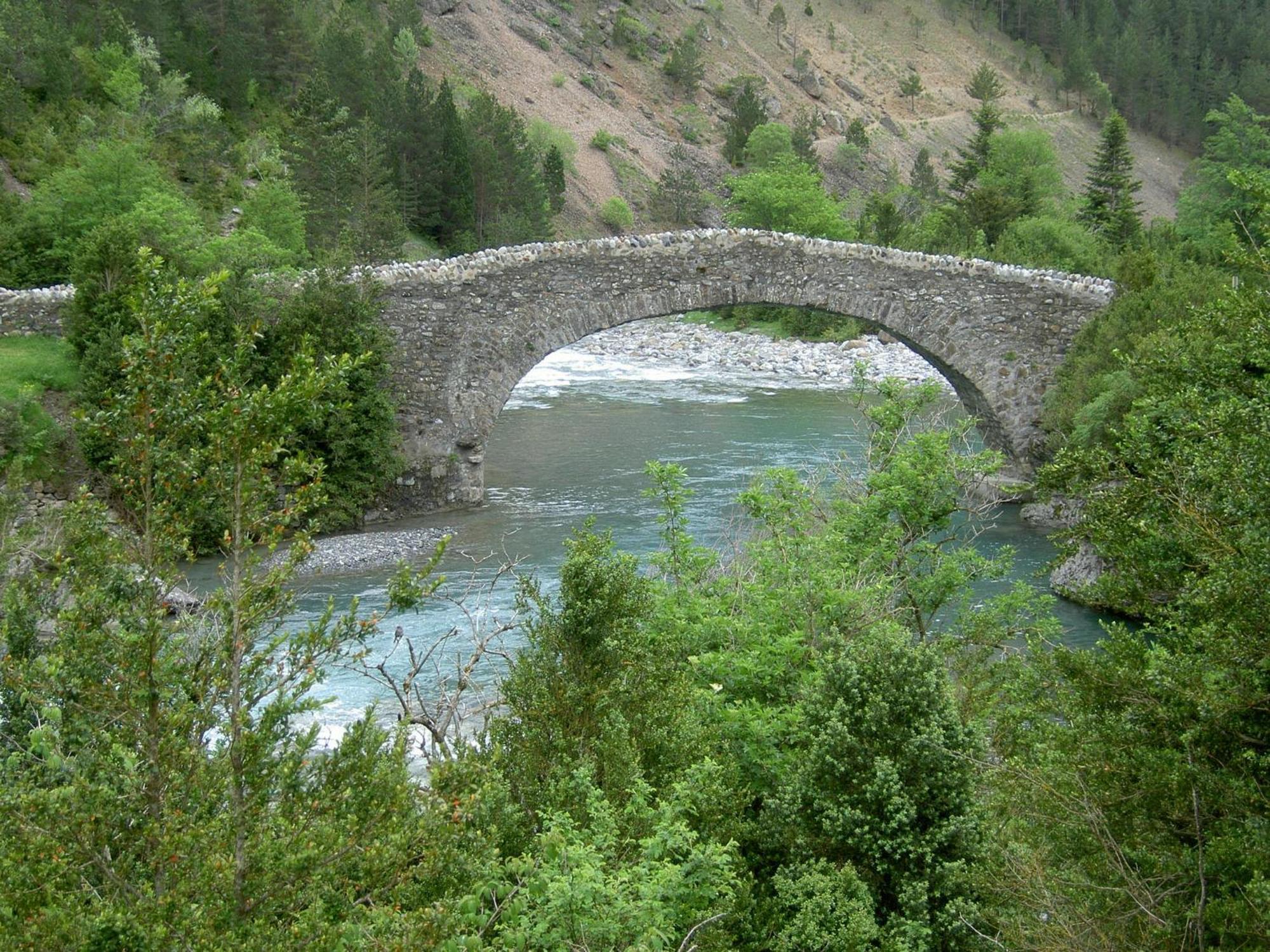 Hotel Villa Russell Torla Buitenkant foto